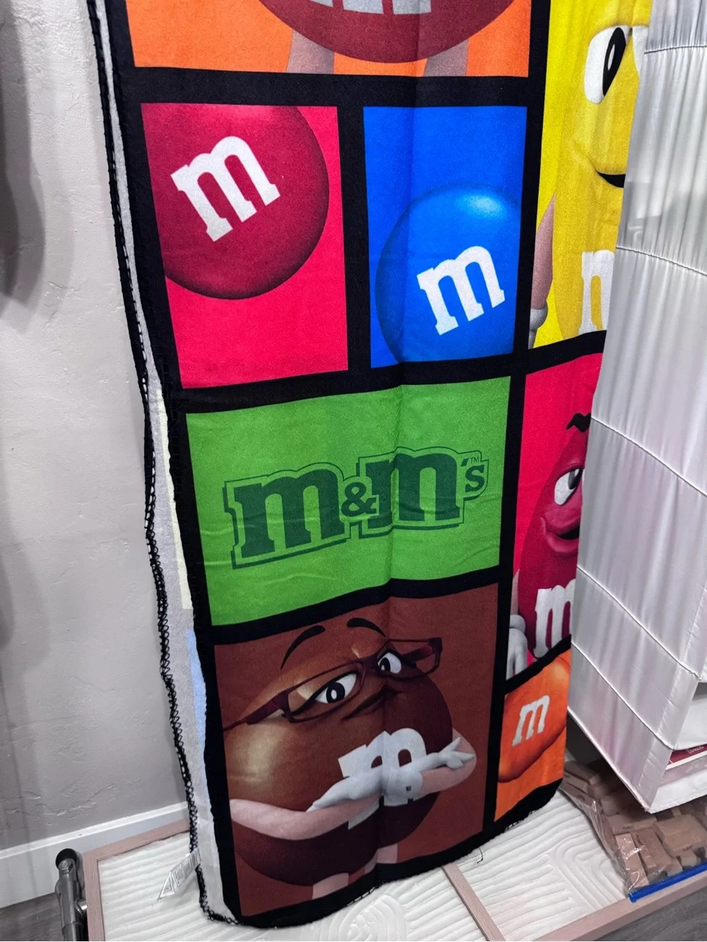 NWOT M&M'S Colorblock Character Throw Blanket - Bright M&M Panels